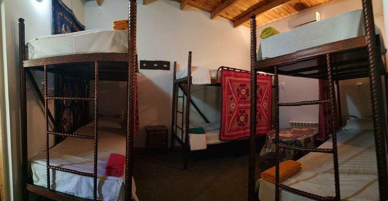 Sim Sim Hostel & Guest House Near The Church سمرقند المظهر الخارجي الصورة